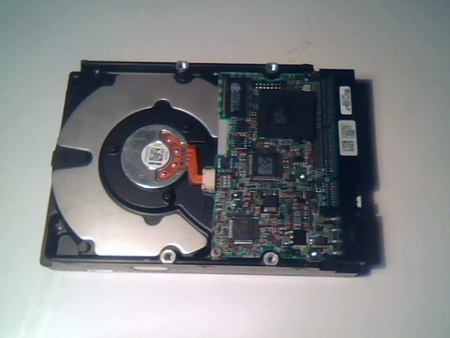 Hard Drive IDE Disk IBM Deskstar DTLA-307030 07N5639 F80326 07N5807 F80418 - image 2