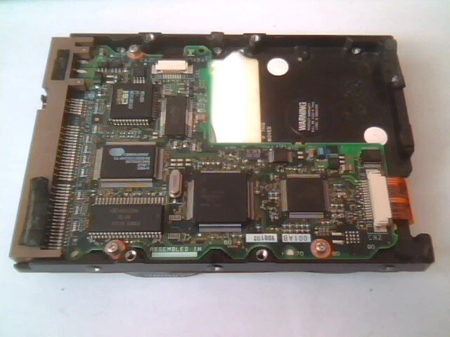 Hard Drive IDE Fujitsu Limited MPB3043AT CA01630-B341 1998-01 - image 2