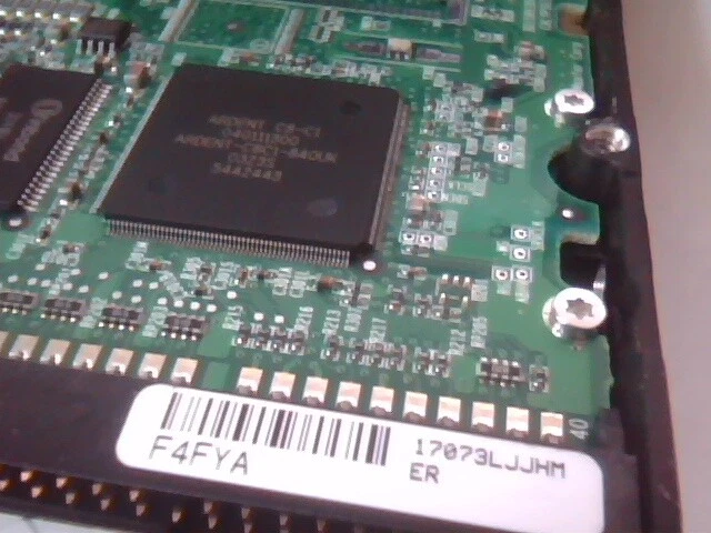 Hard Drive IDE Disk Maxtor DiamondMax Plus 9 YAR41BW0 F4FYA 80GB - image 6
