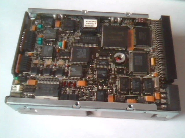 Hard Drive SCSI Disk Quantum ProDrive 210S 3701376-02 - image 4