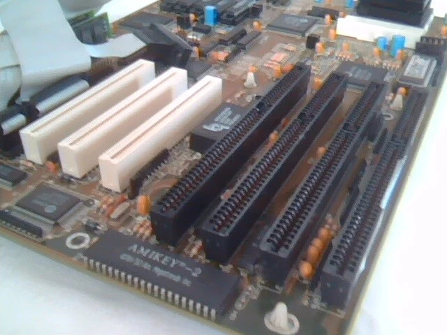 Pentium Motherboard Socket5 Biostar MB-8500UUR-A UMC - image 7