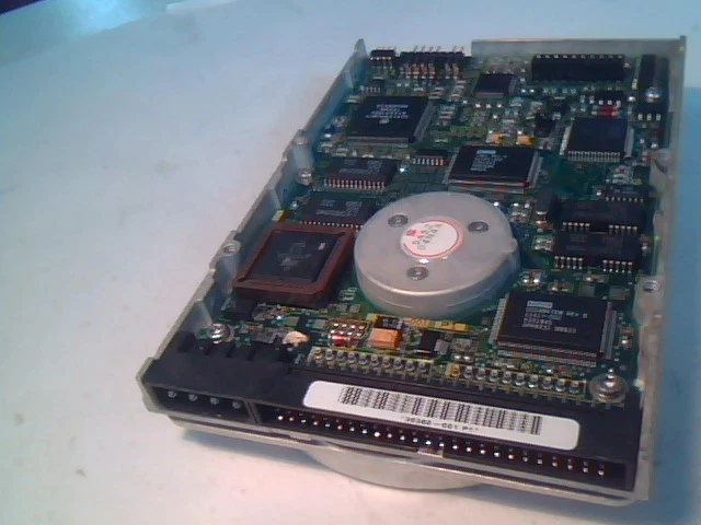 Hard Drive SCSI Disk Conner CFP1080S CFP 1080S 1GB CB1201705 30-46375-01 - image 2