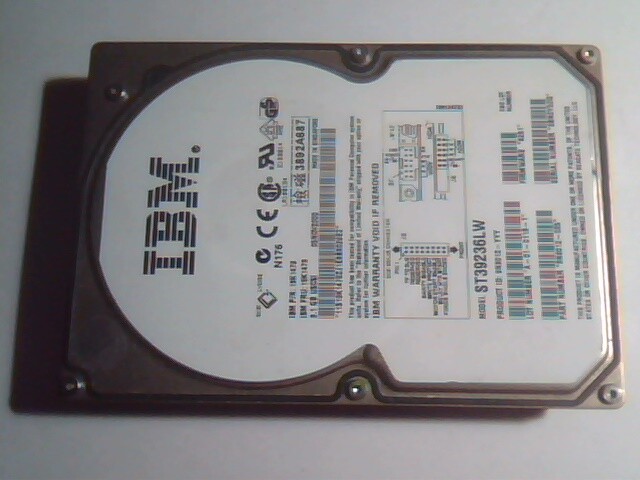 Hard Drive SCSI Disk IBM ST39236LW 19K1478 9N3012-YYY