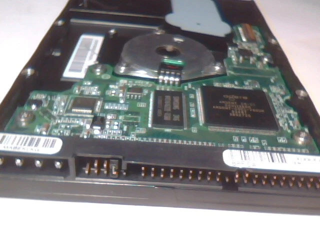 Hard Drive IDE Maxtor E-H011-02-3427 DiamondMax Plus 8 40GB ATA 133 NAR61EA - image 4