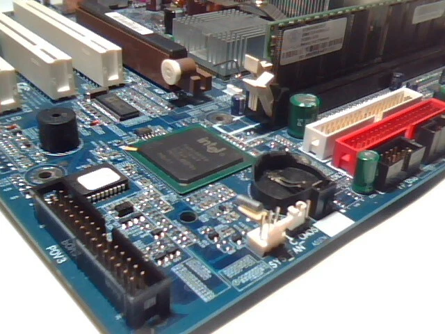 Motherboard P4-2.4 GHz IBM FRU 49P1605 Rev1.5 Netvista - image 3