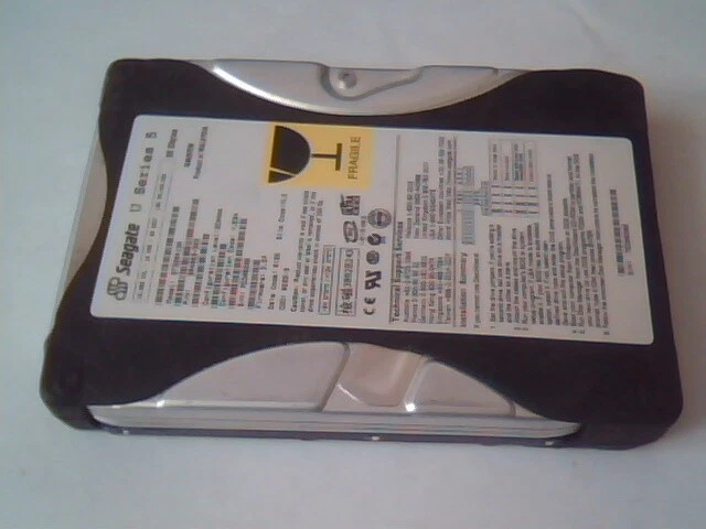 Hard Disk Drive IDE Seagate ST320413A 9R4003-303 U series 5 20GB