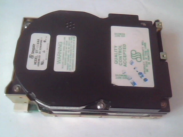 Hard Drive IDE Seagate ST-1144A 903010-012 V3TCSRWR12
