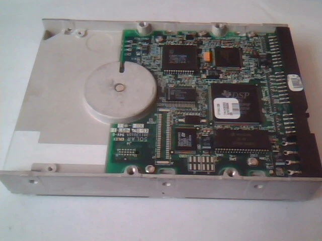 Hard Drive IDE Disk Maxtor 84320D5 05B 15B 53A 00088870 - image 4