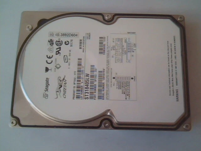 Hard Disk Drive IDE Seagate Cheetah ST318405LW 9P7002-302 A-01-0205-5