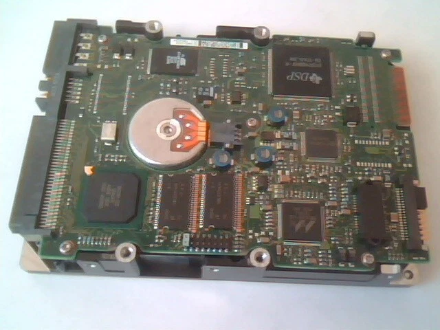 Hard Disk Drive IDE Seagate Cheetah ST318405LW 9P7002-302 A-01-0205-5 - image 4