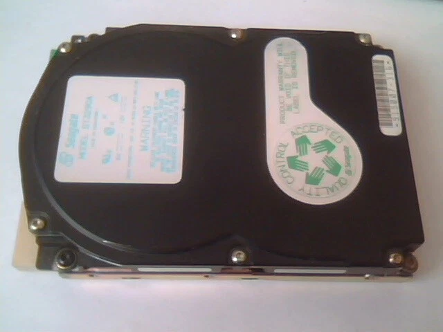 Hard Drive Disk IDE Seagate ST3290A 915007-316 CX983614 CBSHALB02 MCCN56-000