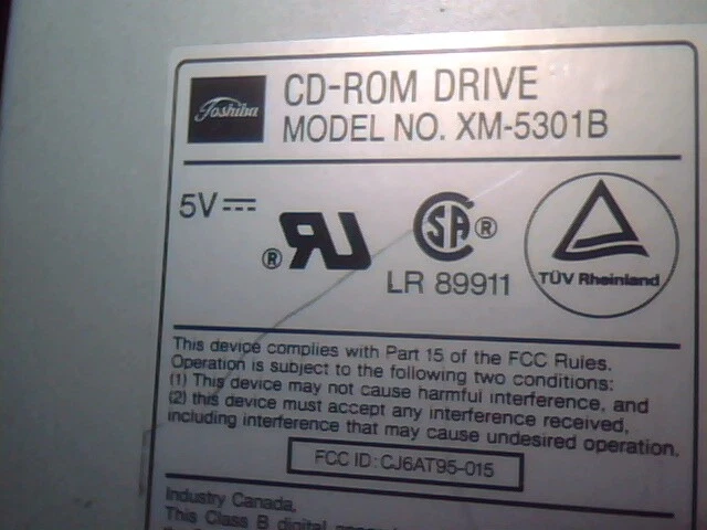 SCSI CDROM Toshiba XM-5301B Ver.100 LG50613 50-pin - image 3