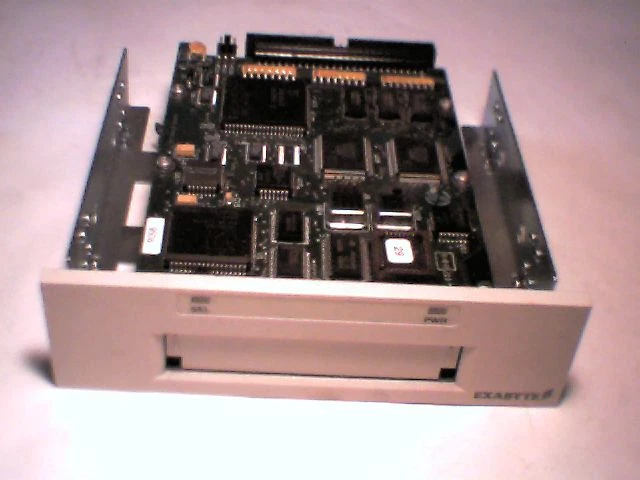 Exabyte EXB-2501 CEI: 250010-258 50-pin SCSI 1GB Mini-Cartridge 1/4"
