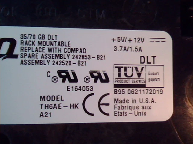 DLT Tape Drive Compaq 35/70 GB TH6AE-HK A21 70-60370-16 A01 SCSI Standalone - image 2