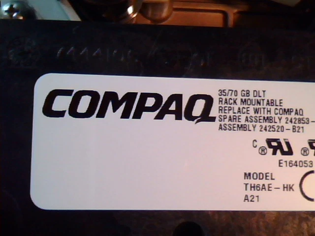DLT Tape Drive Compaq 35/70 GB TH6AE-HK A21 70-60370-16 A01 SCSI Standalone - image 3