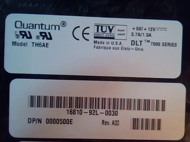 DLT Tape Drive Quantum TH6AE 70-60370-10 SCSI SE Standalone A01 7000 Series
