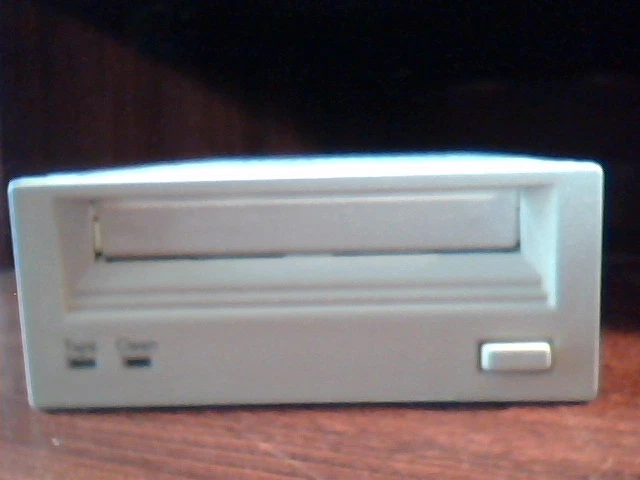 SCSI DAT Tape Drive HP Hewlett Packard C1533-60001 DK4-SA4001 58239-C E139285 - image 8