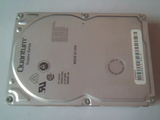 Hard Drive Disk SCSI Quantum Empire Series 1080S EM10S011-01-C 1110000