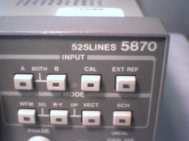 Leader 5870 Vector/Waveform Monitor 525LINES 525 Lines Scope Lab Instrument - image 2