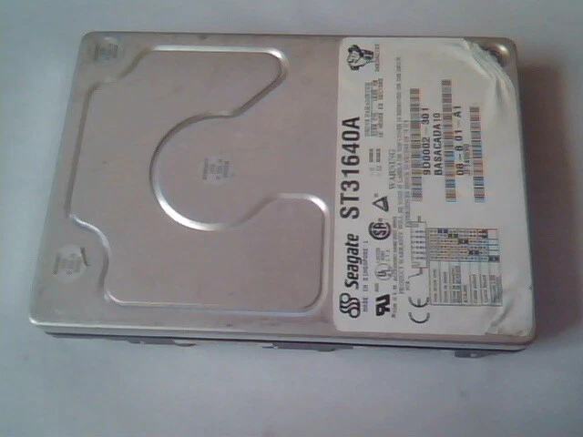 Hard Drive Disk IDE Seagate Medalist 9D0002-301 08-8.01-A1 ST31640A JF149690