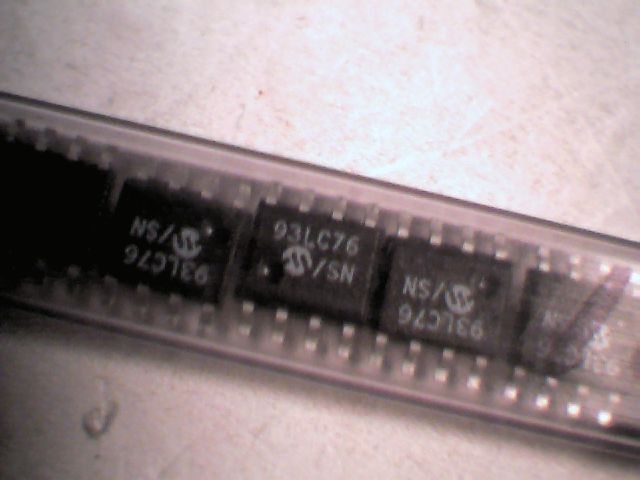 BULK LOT of 11 93LC76 MICROCHIP - 8K 2.5V Microwire Serial EEPROM - image 2