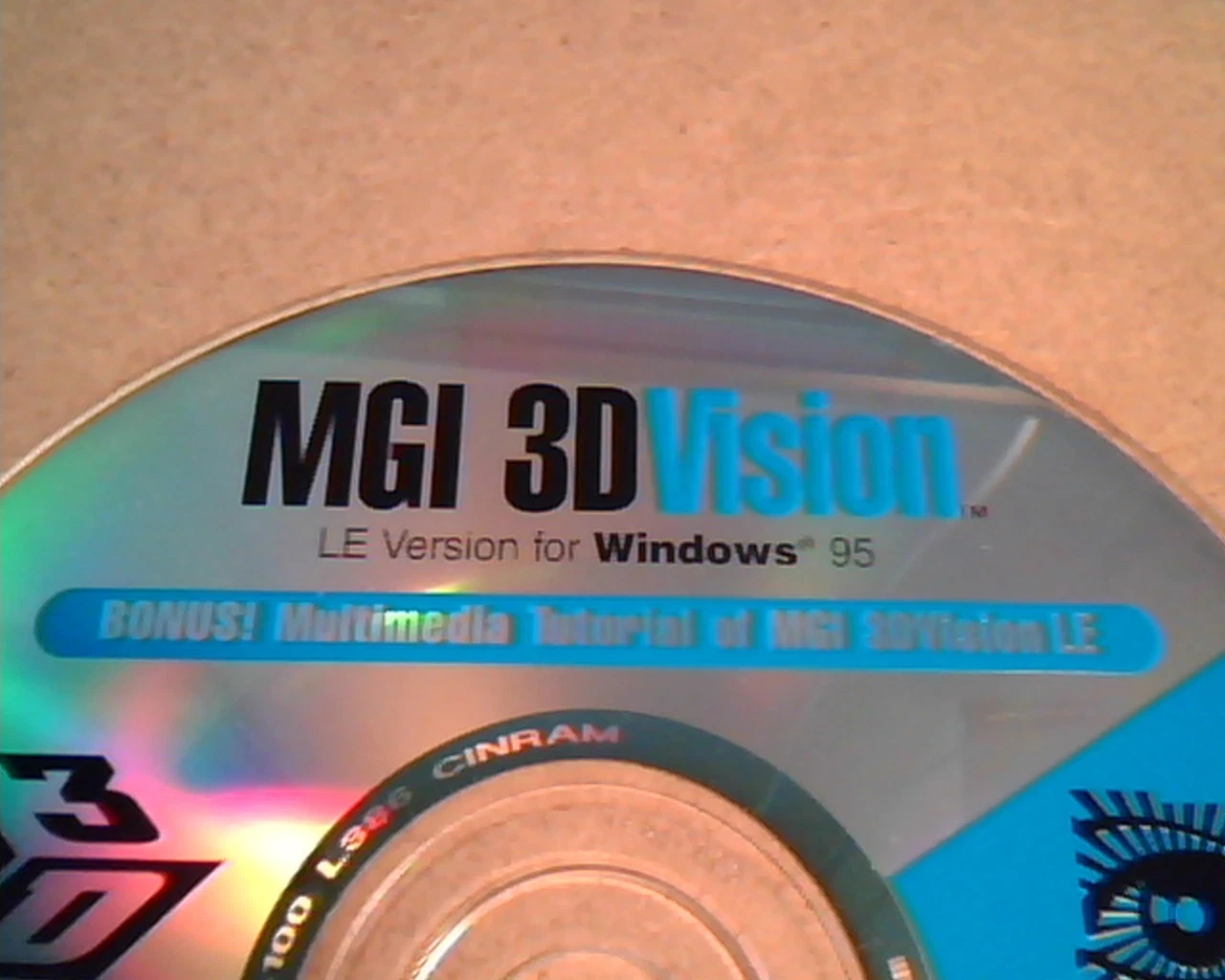 MGI 3DVision : LE Version for Windows 95 : Installation CD : Multimedia Tutorial - image 2