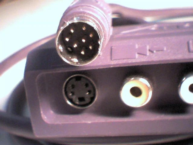 ATI-TV Wonder - Cable for S-Video A/V In 6140004600 - image 4