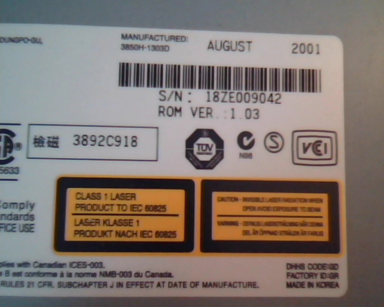 LG CD-R/RW Drive CED-8120B 1.03 August 2001 3850H-1303D Recordable Rewritable - image 2
