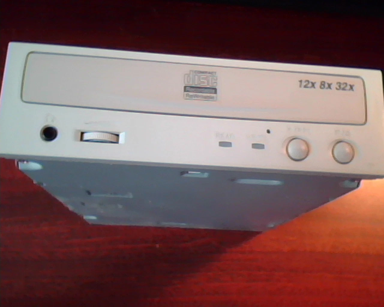 LG CD-R/RW Drive CED-8120B 1.03 August 2001 3850H-1303D Recordable Rewritable - image 3