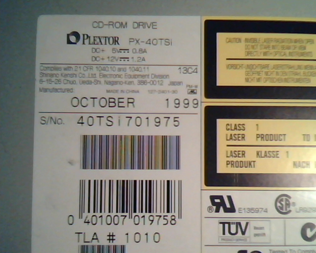 Plextor CD-ROM Drive PX-40TSi Oct1999 1010 121-3669-00 UltraPlex 40max SCSI