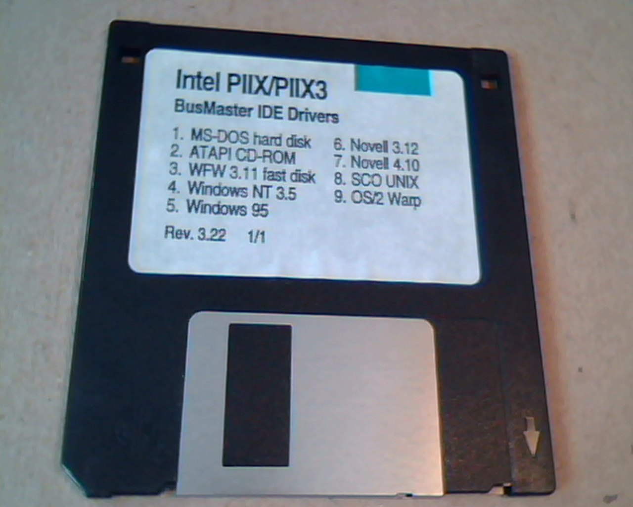 Intel PIIX/PIIX3 BusMaster IDE Drivers :Rev. 3.22 - Novell, Windows, ATAPI, OS/2