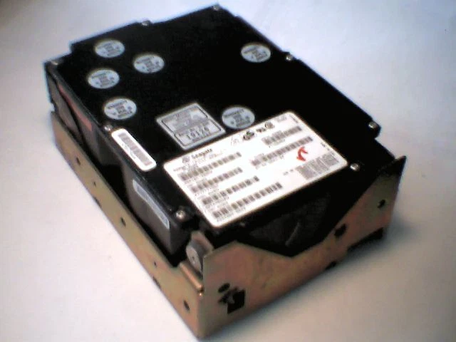 SCSI Drive Seagate ST4702NM 94181-702M 77777758 937004-002 MicroNet MicroIIi-620