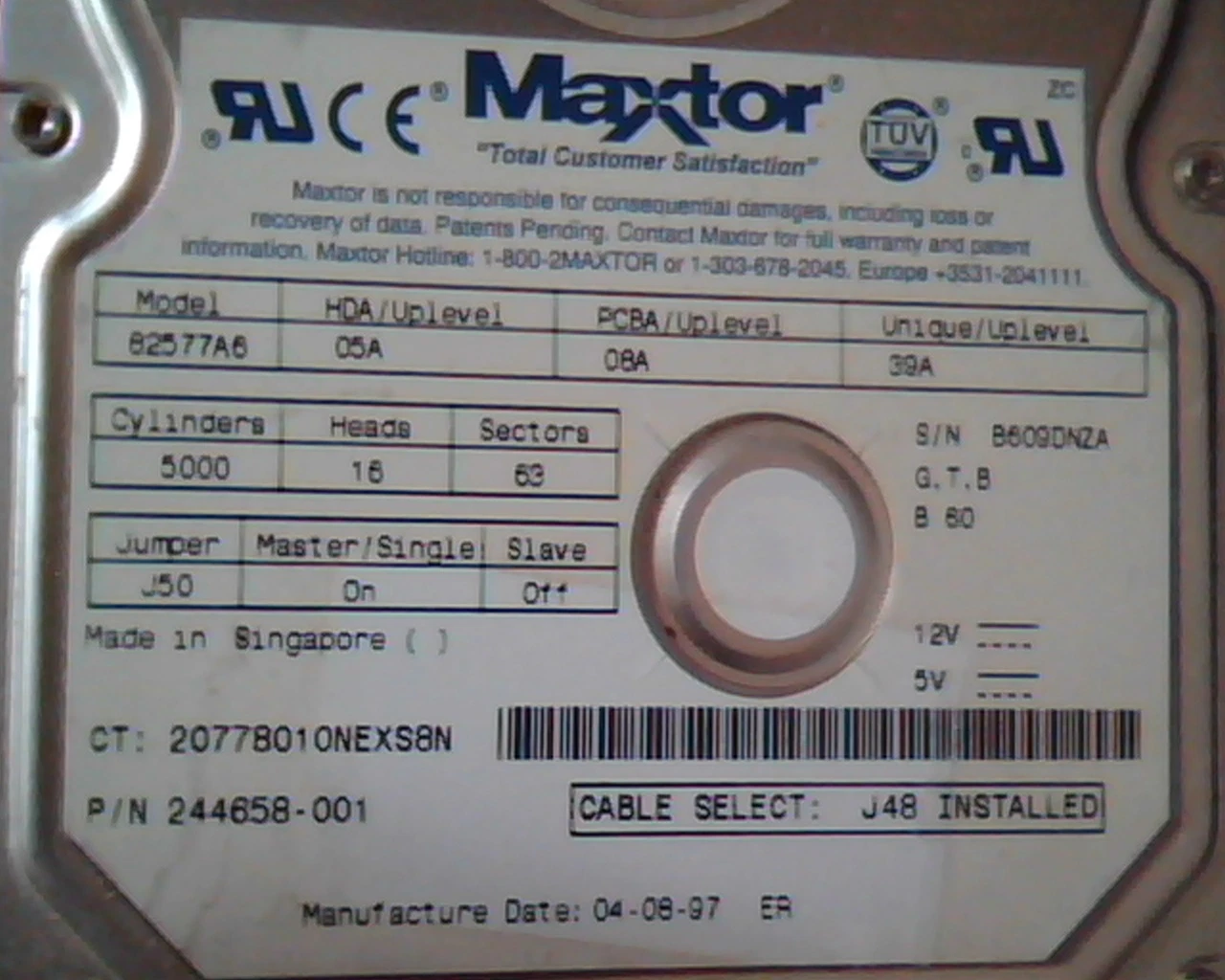 Hard Disk Drive IDE Maxtor 82577A6 05A 08A 244658-001 HDD