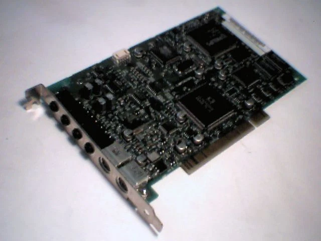 Intel Video Conference Card PCI 641257-009 SLT87022CG SAA7196H