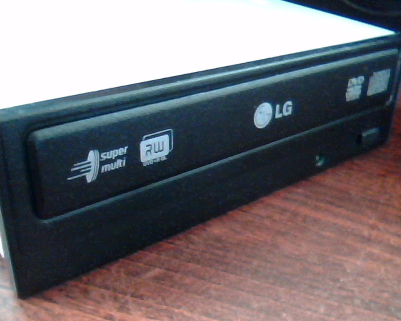 LG Super Multi DVD Rewriter GSA-H22N 1.01 Oct 2006 HL Data Storage D33017 Drive - image 3