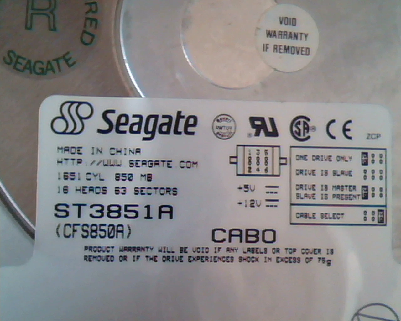 Hard Disk Drive IDE Seagate ST3851A 9G1002-001 CABO CFS850A BET8.36B