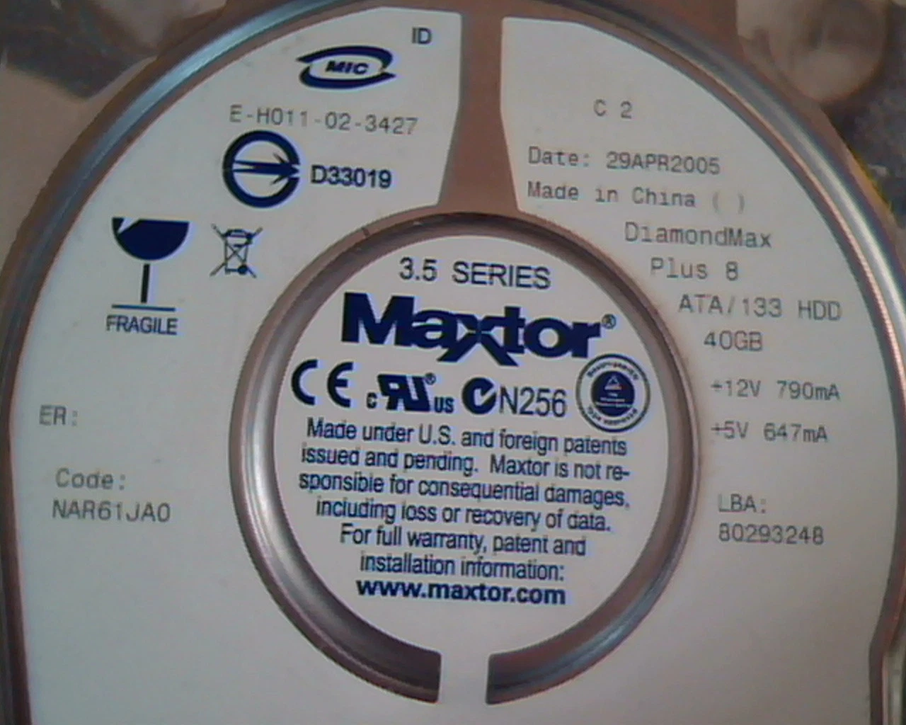 Hard Disk Drive IDE Maxtor NAR61JAO DiamondMax Plus 8 80293248 6E040L0711405 AAA