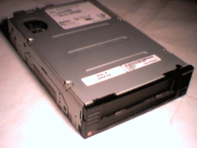 DELL PowerVault 110T DLT VS160 SCSI Tape Drive PH-08X850 Rev A00