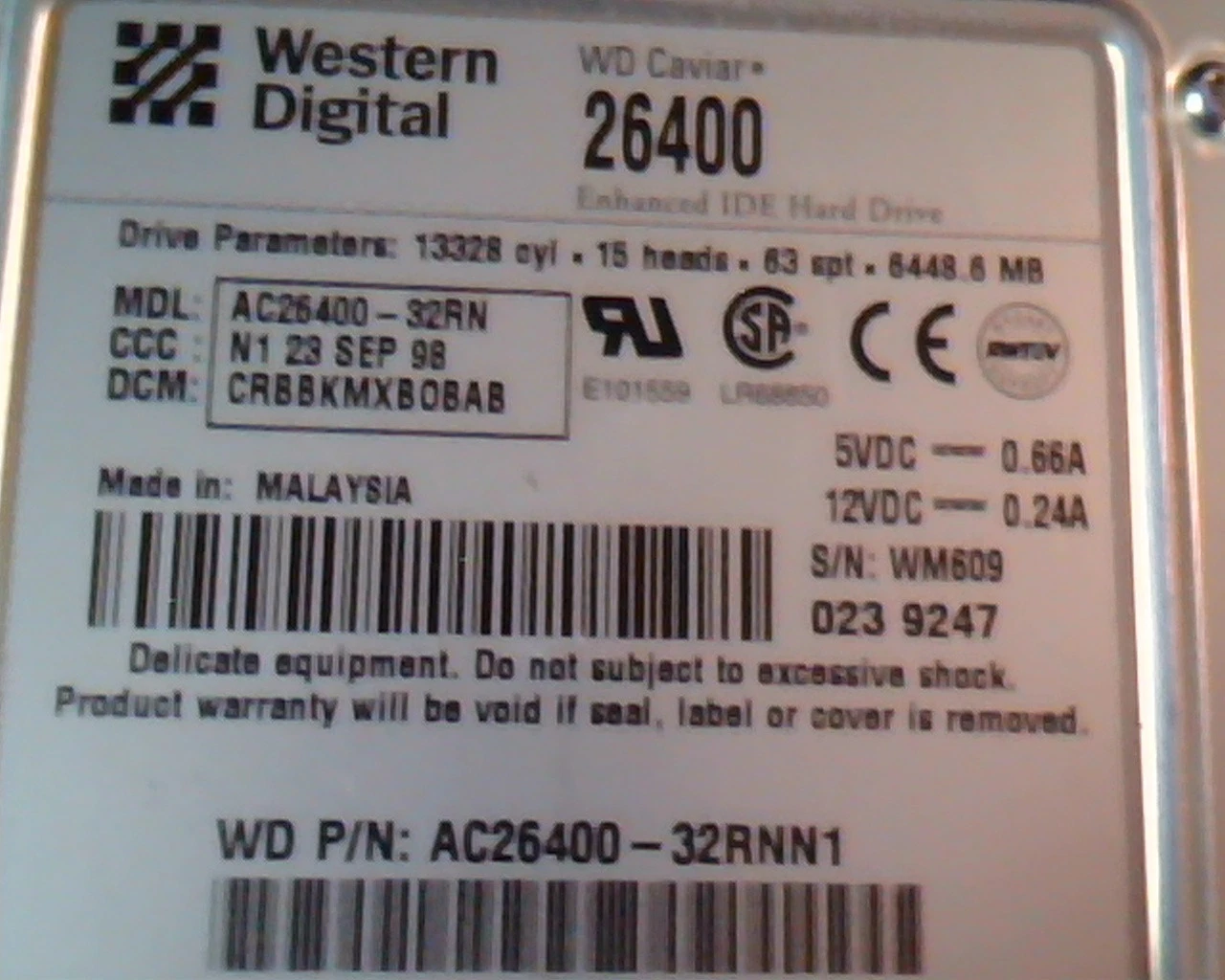 Hard Disk Drive IDE Western Digital Caviar 26400 AC26400-32RN vintage