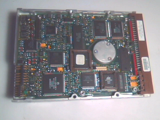 Hard Drive Disk SCSI Conner CFP4207S CFS07 B74N2.28 AV35124 9547 HDD - image 5