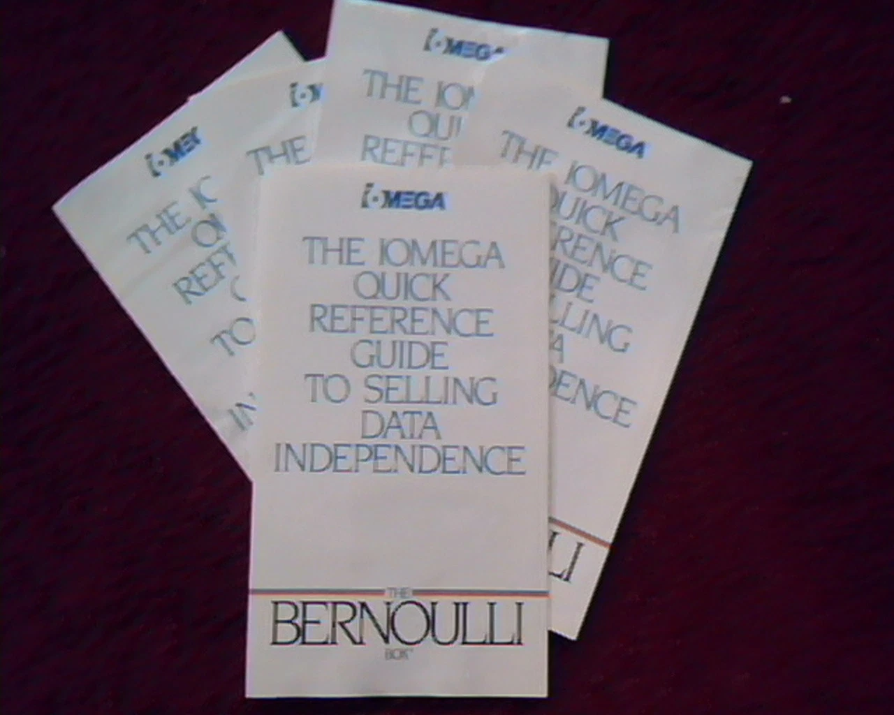 iomega The Bernouli Box Book Manual Binder Pictures Presentation Vintage Iomega - image 3