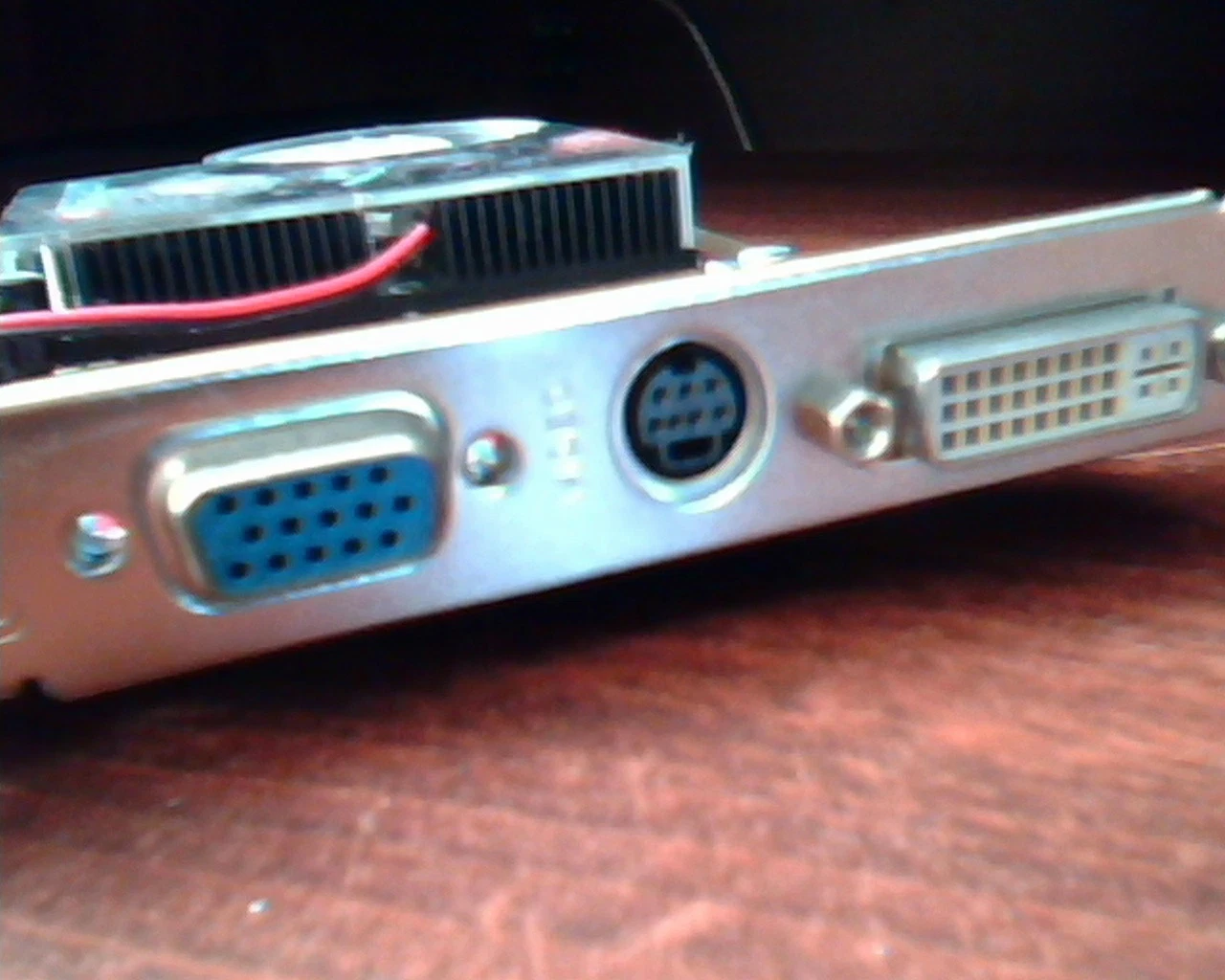 AGP card ATI Radeon X1300 Pro 256M 102G016601 000001 Video VGA TV DVI - image 4