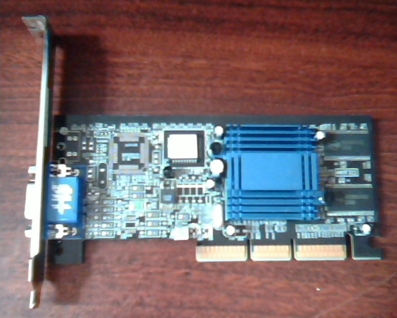 AGP card GeForce2 MX400 64MB CE-406S 94V0 N11-8O VGA Video