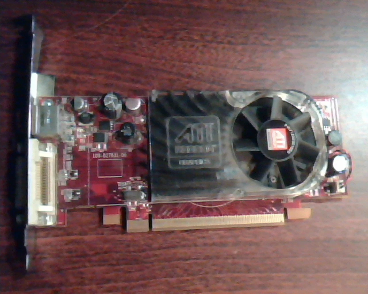 PCI-E Express ATI Radeon Graphics 109-B27631-00 102B2760700 B276 S-Video DVI