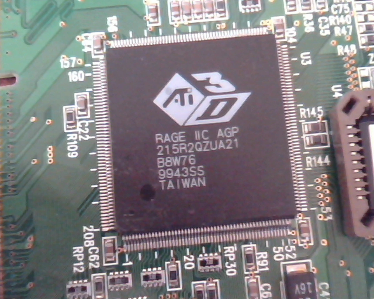 AGP card ATI Rage IIC 109-52800-01 B8W76 VGA 1025281301 N625 Rage2C - image 3