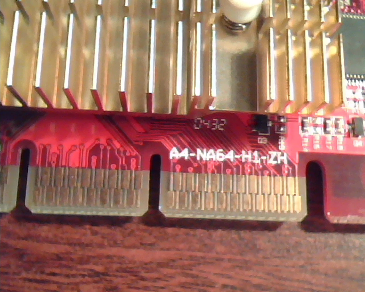 AGP card GeForce VN4000XB1T-H00 A4-NA64-H1-ZH E198681 V1.1 41224X VGA Video - image 5