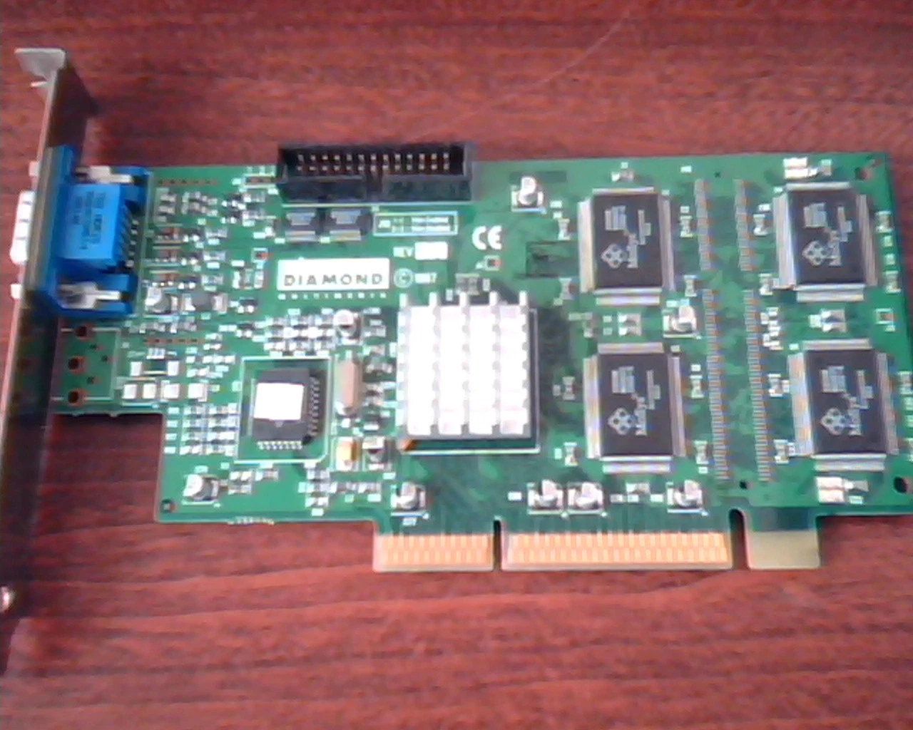 AGP card Diamond Multimedia 23130029-403 Fire 1K Pro ATX8 T3 0008136C VGA