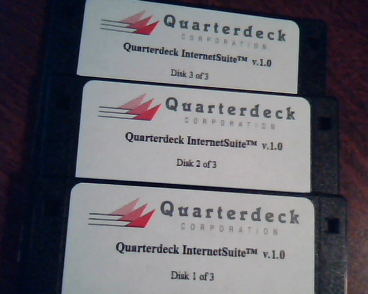 Floppy Disk Quarterdeck InternetSuite V1.0 DS HD Disk set - image 2