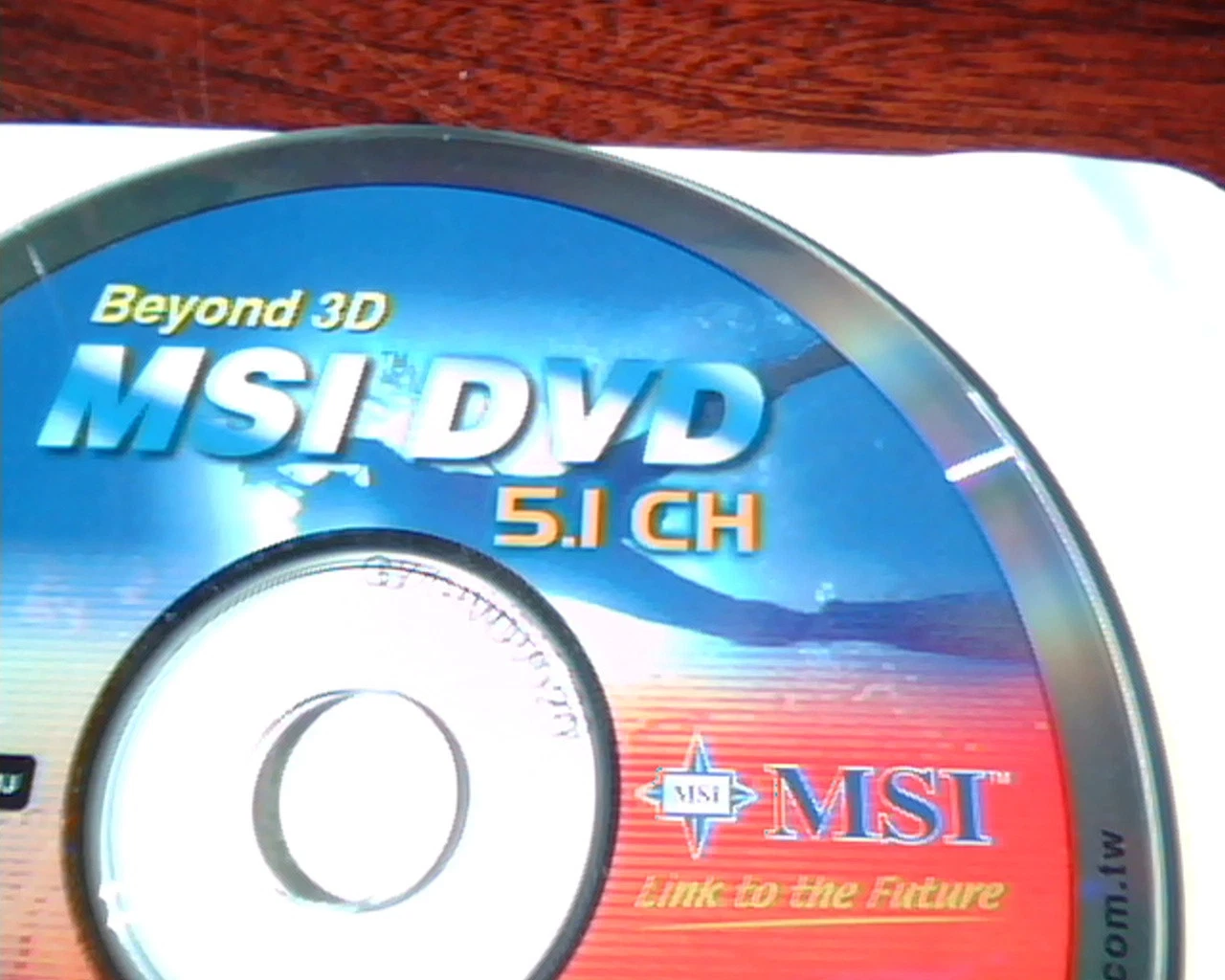 Beyond 3D MSI DVD 5.1CH - Micro-Star 5.1 CH CD - image 2