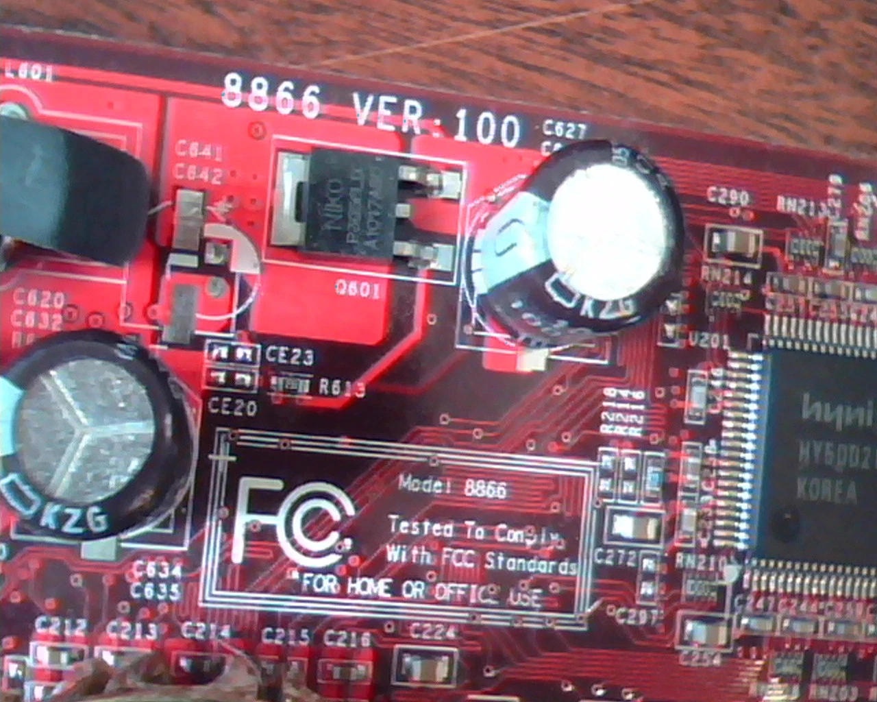 AGP card 8866 Ver 100 G4MX440-T 0207068198 VGA TV-out N1996 MSI - image 2